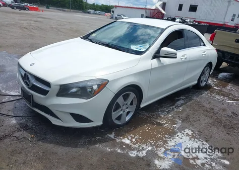2015 Mercedes-Benz Cla 250 z USA, uszkodzony, nr VIN WDDSJ4EB0FN218500